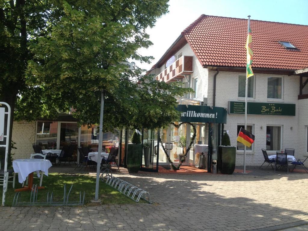 Hotel & Restaurant Bei Baki Sehnde Zewnętrze zdjęcie